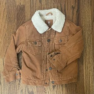Gap kids corduroy and sherpa bomber jacket, size 4T